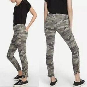 Express Women's Camo Mid Rise Ankle Legging Stretch Jeans Size 6R